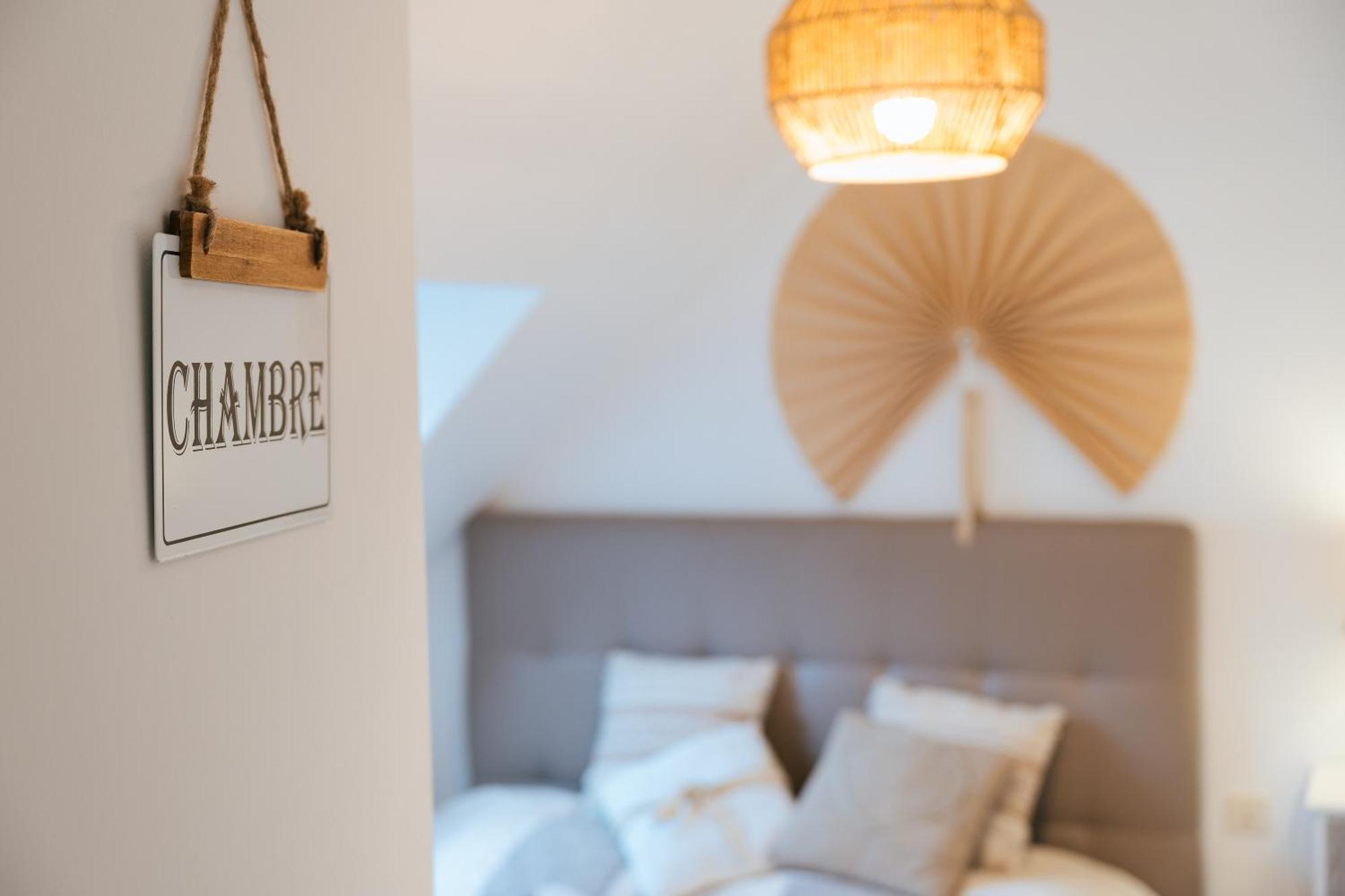 Appartement Du Bonheur Baguer-Pican Luaran gambar